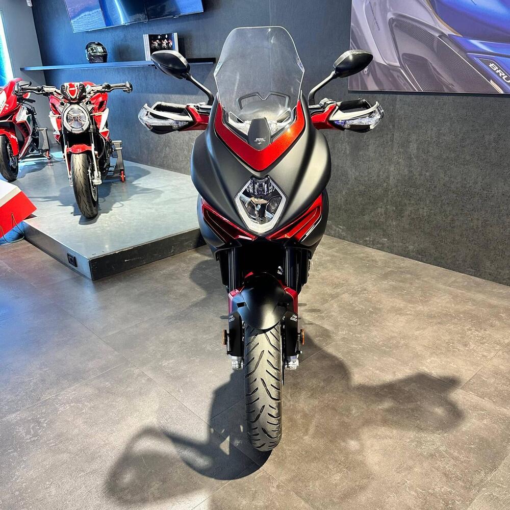 MV Agusta Turismo Veloce 800 Lusso (2021 - 22) (3)