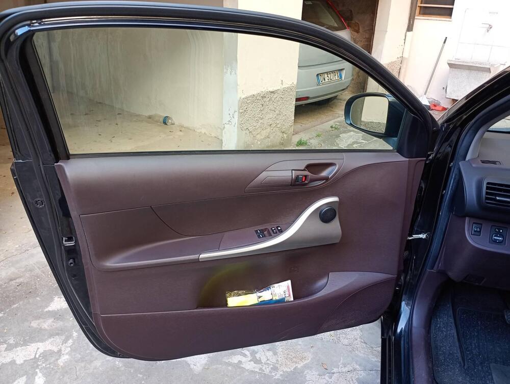 Toyota iQ usata a Firenze (9)