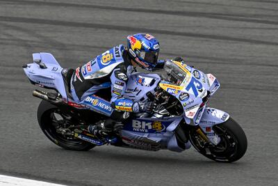MotoGP 2025. GP dei Paesi Bassi ad Assen. Alex Marquez sulla partenza di Marc: &quot;Uno che parte quarto non pu&ograve; superarci cos&igrave;, vuol dire che siamo fermi&quot;