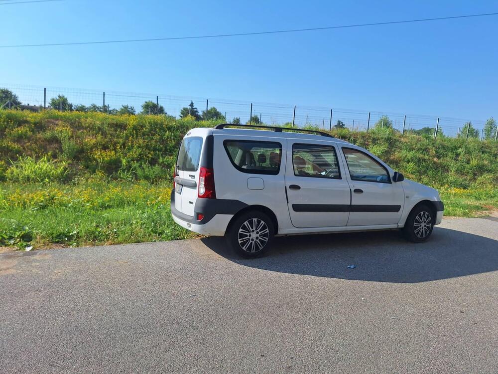 Dacia Logan Station Wagon usata a Milano
