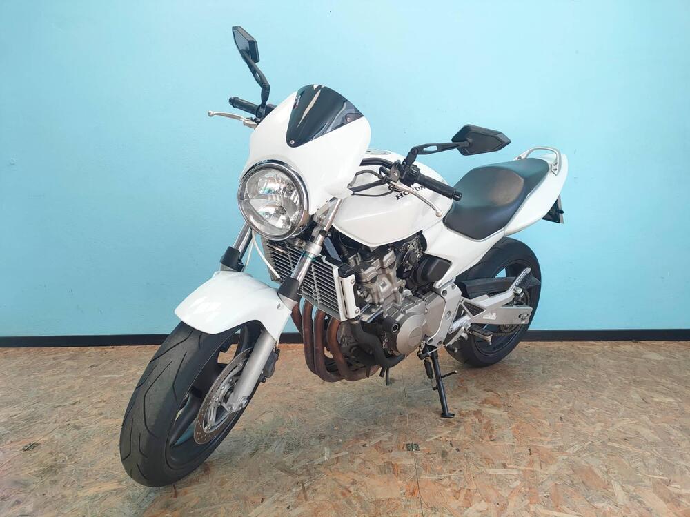 Honda Hornet 600 (2005 - 06) (3)