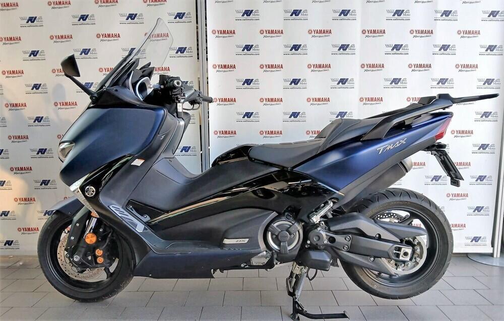 Yamaha T-Max 530 DX (2017 - 19) (2)