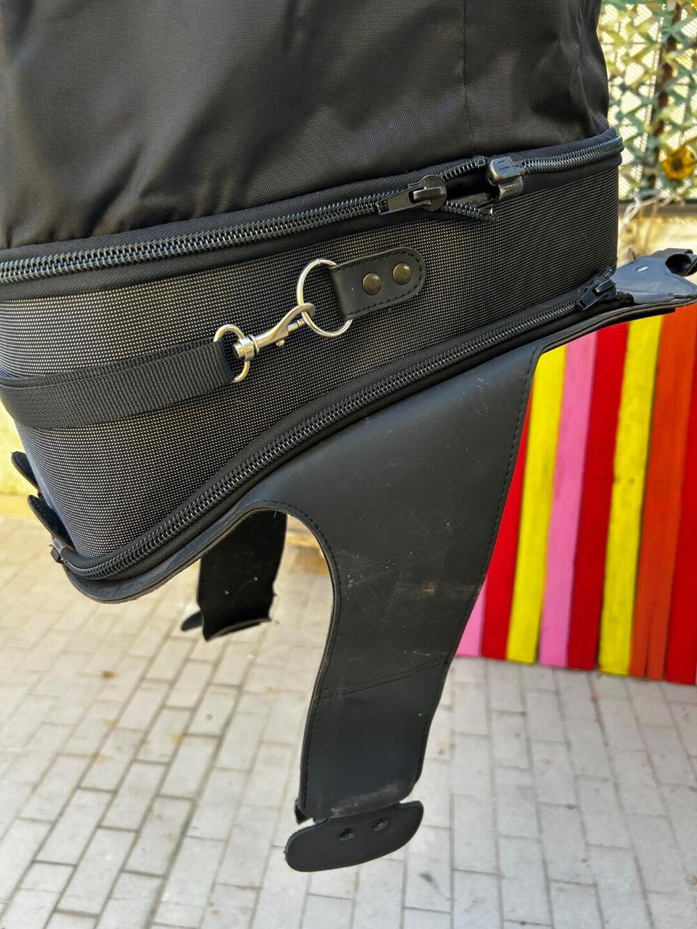 Borsa serbatoio BMW (3)