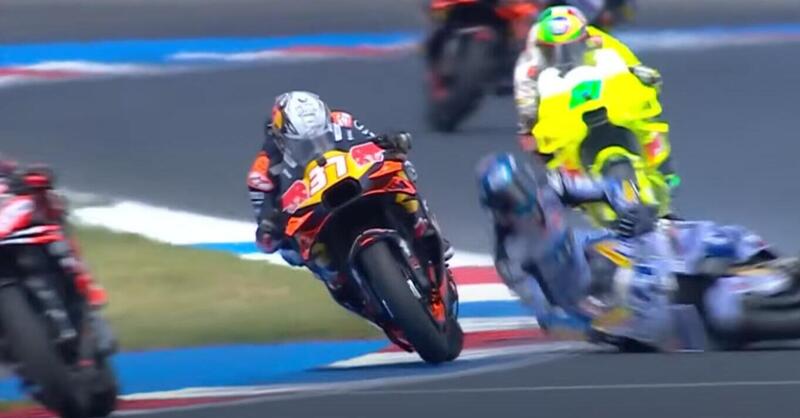 MotoGP 2025. GP dei Paesi Bassi ad Assen. Frattura di un metacarpo della mano sinistra per Alex Marquez [VIDEO]