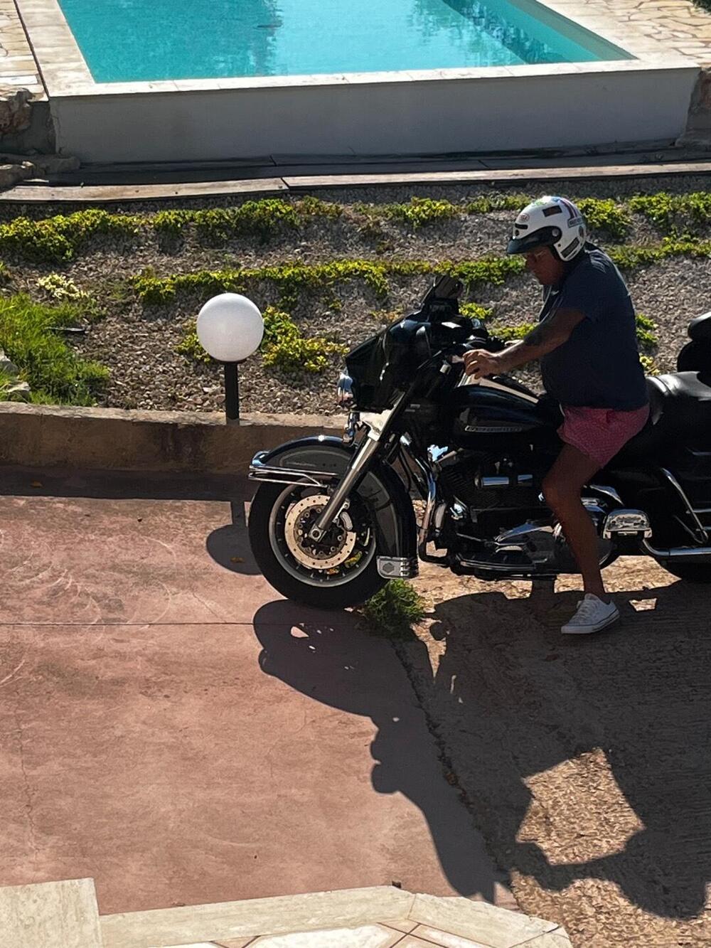 Harley-Davidson 1450 Electra Glide Ultra Classic (2006 - 07) - FLHTCUI (3)