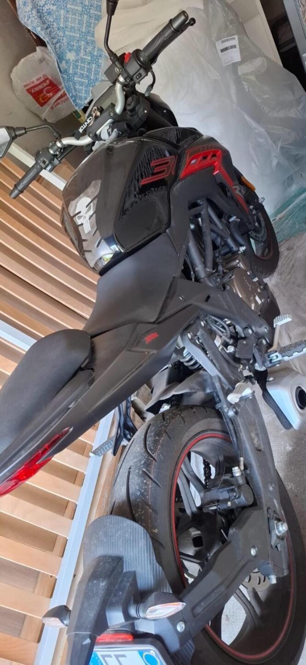 Voge Brivido 300R (2021 - 24) (3)