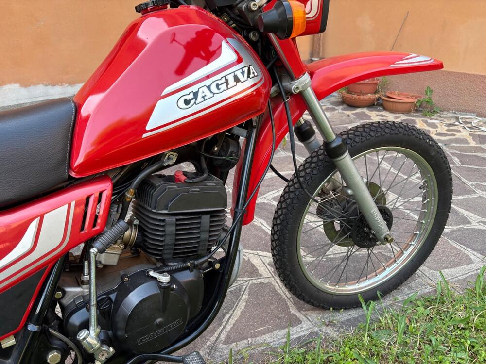 Cagiva Aletta blu 250 (4)