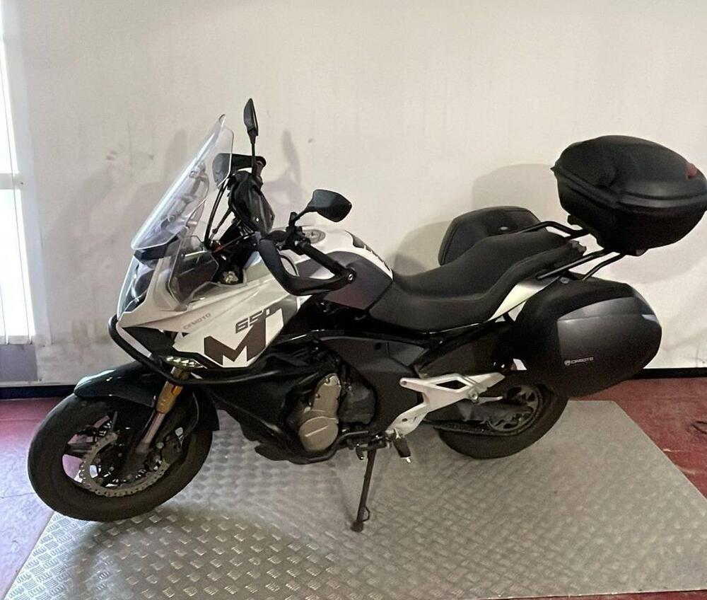 CFMOTO 650MT (2021 - 24) (2)