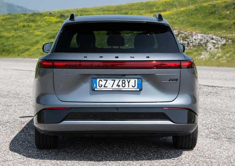 XPeng G9 (2025-->>) (6)