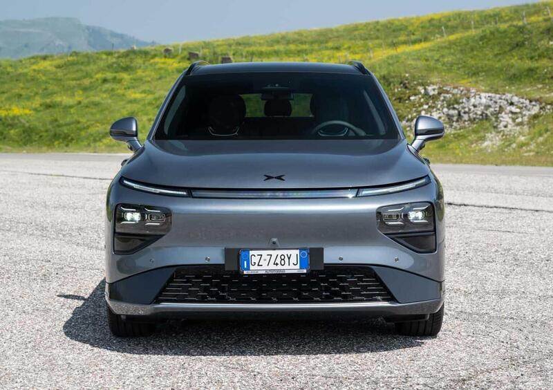 XPeng G9 (2025-->>) (5)