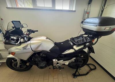 Honda CBF 600 (2004 - 06) usata