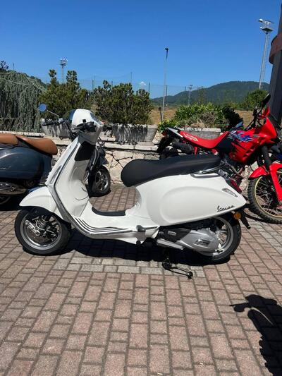 Vespa Primavera 125 (2024 - 25) nuova