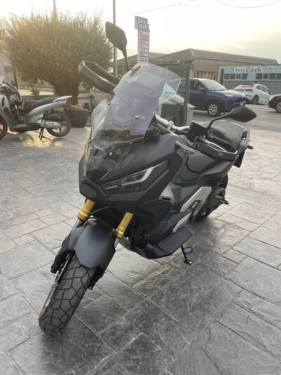 Honda X-ADV 750 (2018 - 20) usata