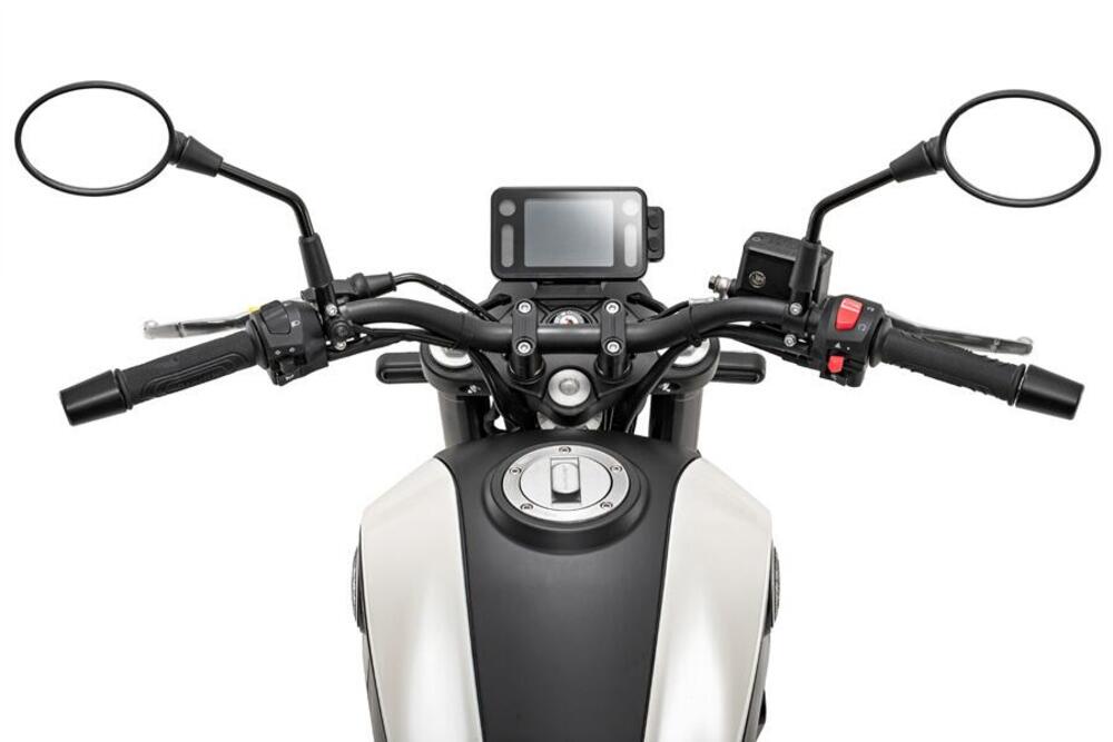 Benelli Leoncino 250 (2021 - 25) (2)