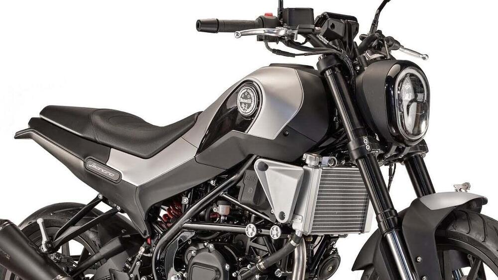 Benelli Leoncino 250 (2021 - 25) (3)