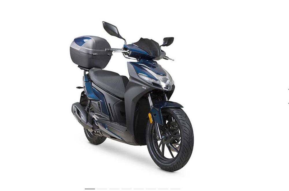 Kymco Agility 200i R16 + (2021 - 25) (2)