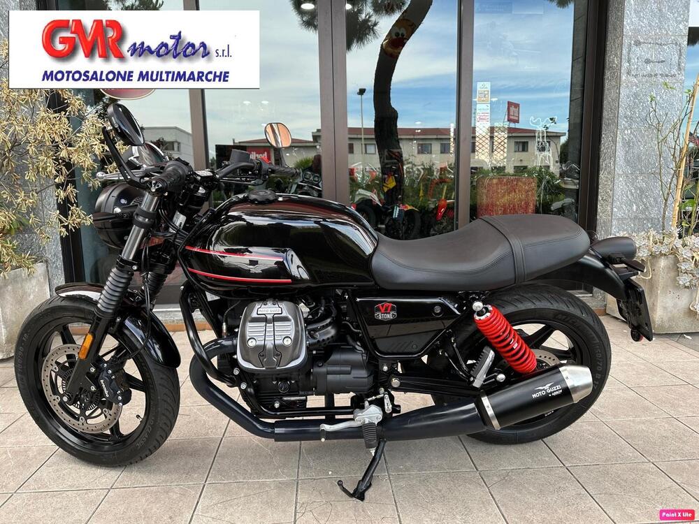 Moto Guzzi V7 Stone Special Edition (2022 - 25)