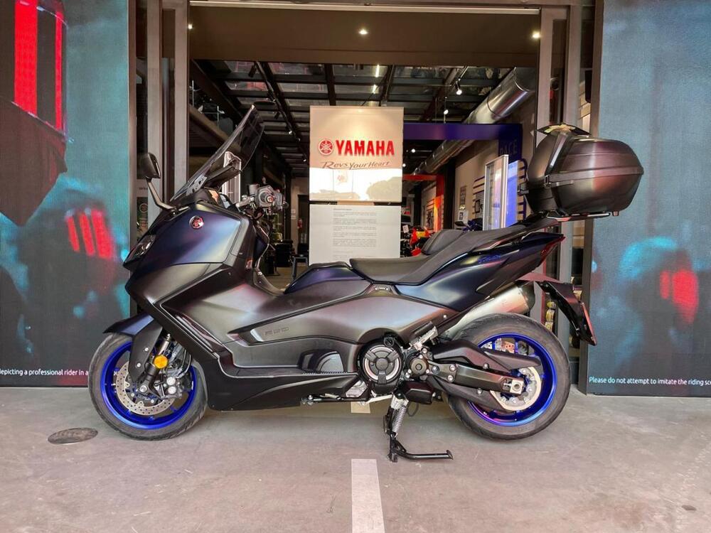 Yamaha T-Max 560 (2022 - 24) (4)