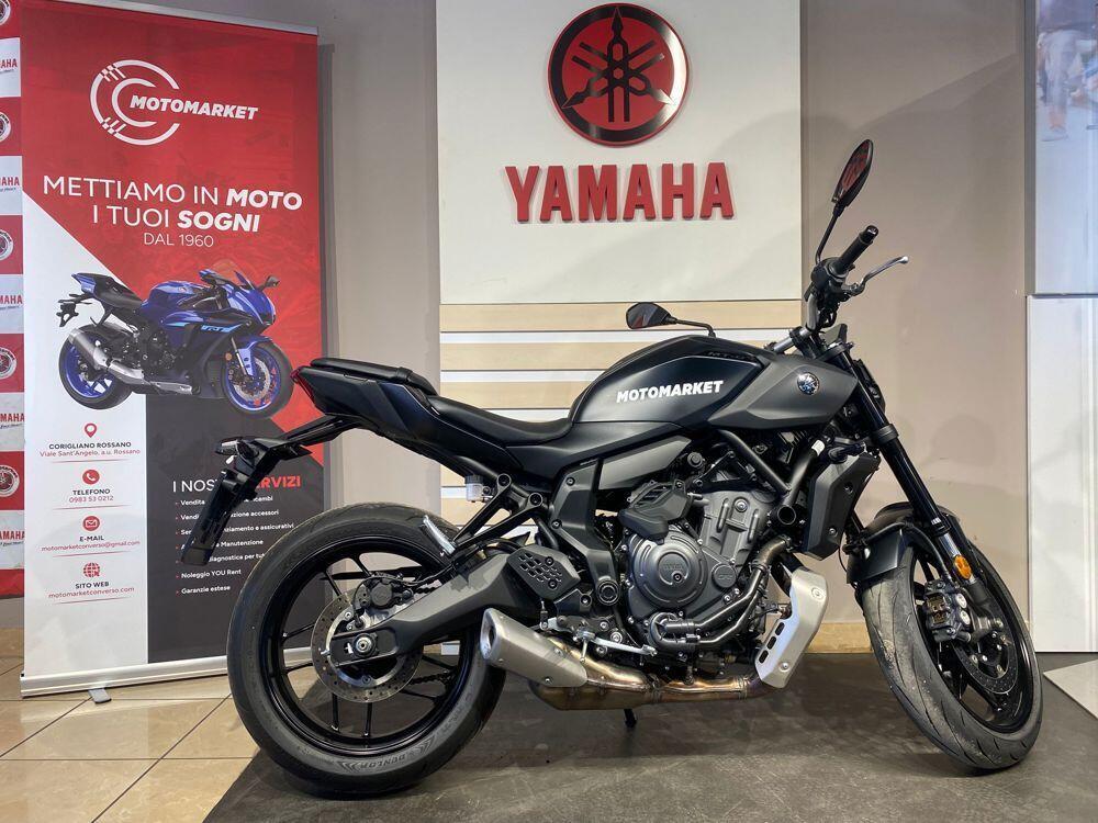 Yamaha MT-07 Y-AMT (2025 - 26)