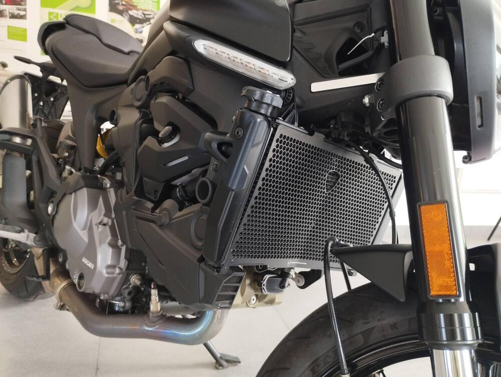 Ducati Monster 937 (2021 - 25) (15)