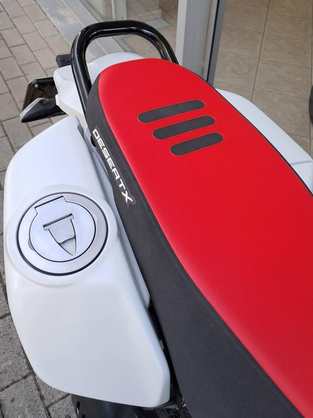 Ducati DesertX (2022 - 25) (2)