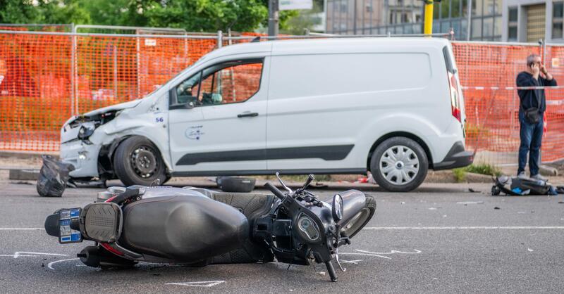 Addio CID, arriva il CAI Digitale: da oggi anche i motociclisti compilano la constatazione dal cellulare