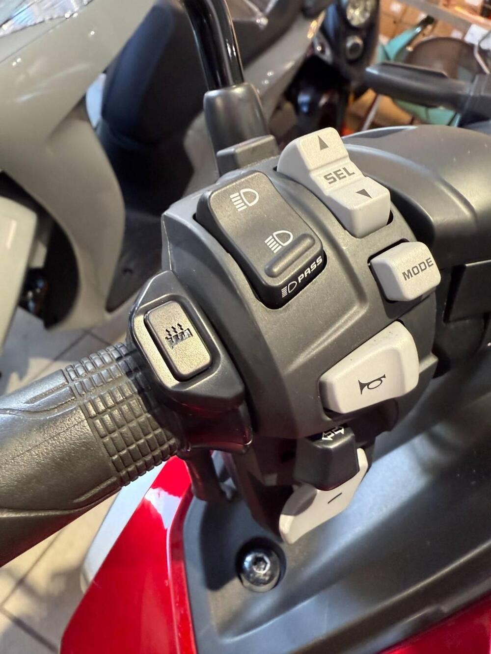 Honda NC 750 X DCT (2021 - 24) (6)