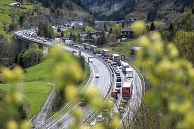 Esodo estivo 2025: le previsioni del traffico a luglio. Ecco i weekend a rischio