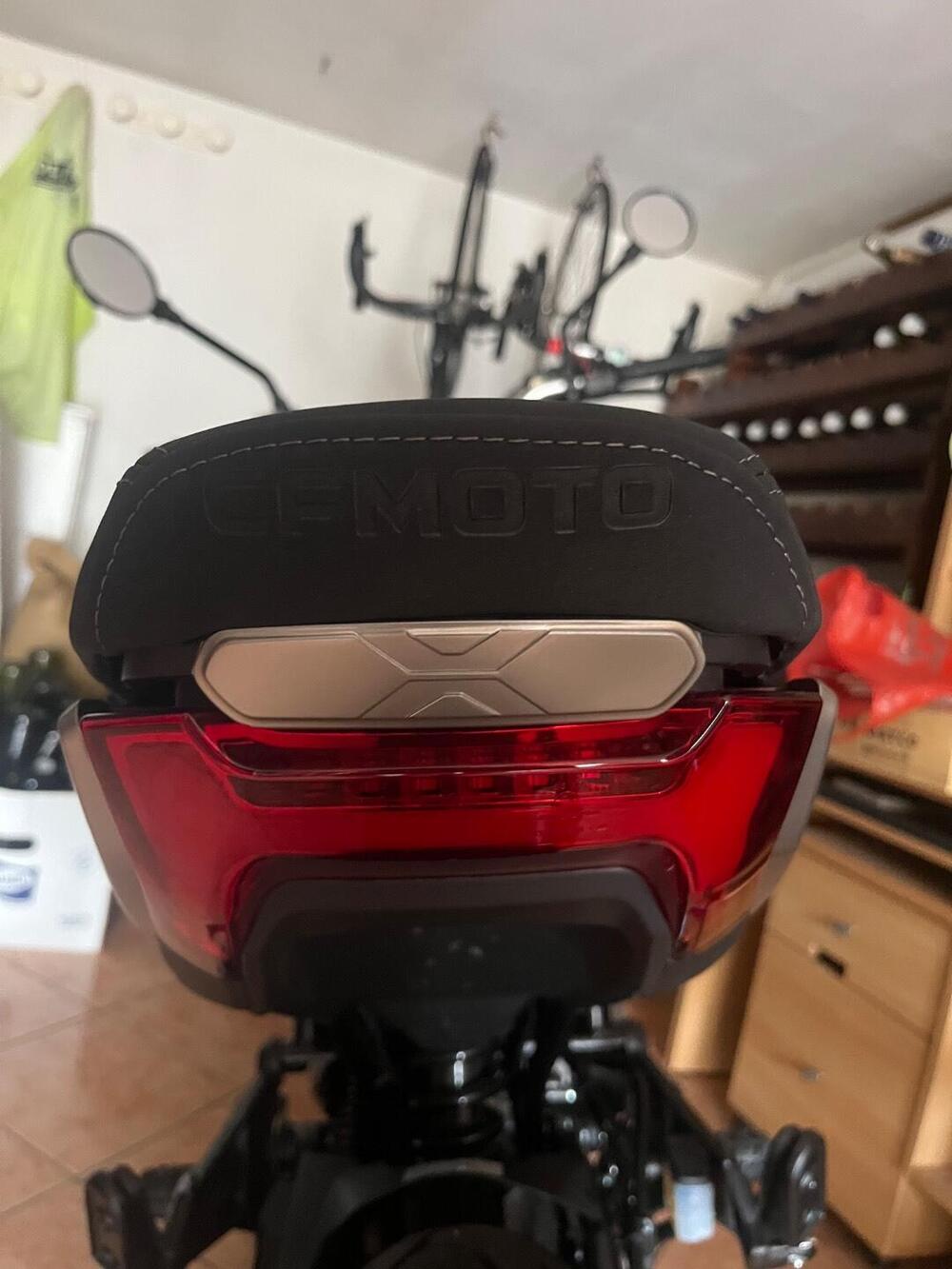 CFMOTO 300CL-X Heritage (2023 - 25) (7)