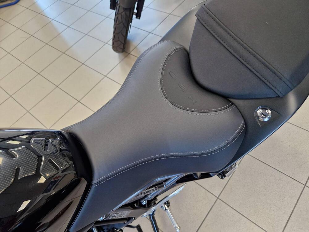 Suzuki GSX-8S (2023 - 24) (9)