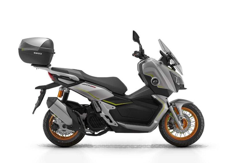 QJ Motor ATR 125 ATR 125 X (2024 - 25) (2)