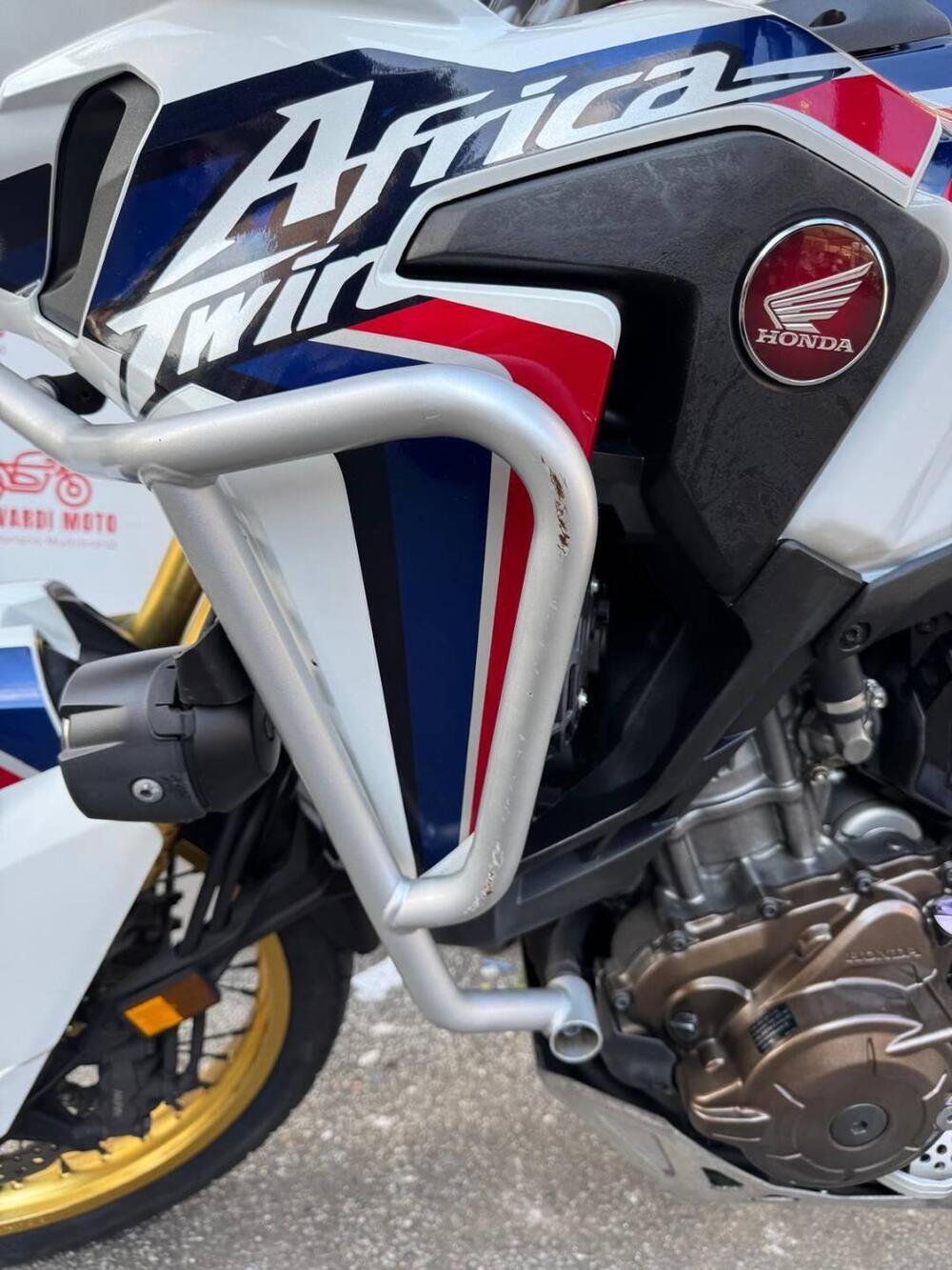 Honda Africa Twin CRF 1000L DCT ABS (2016 - 17) (5)