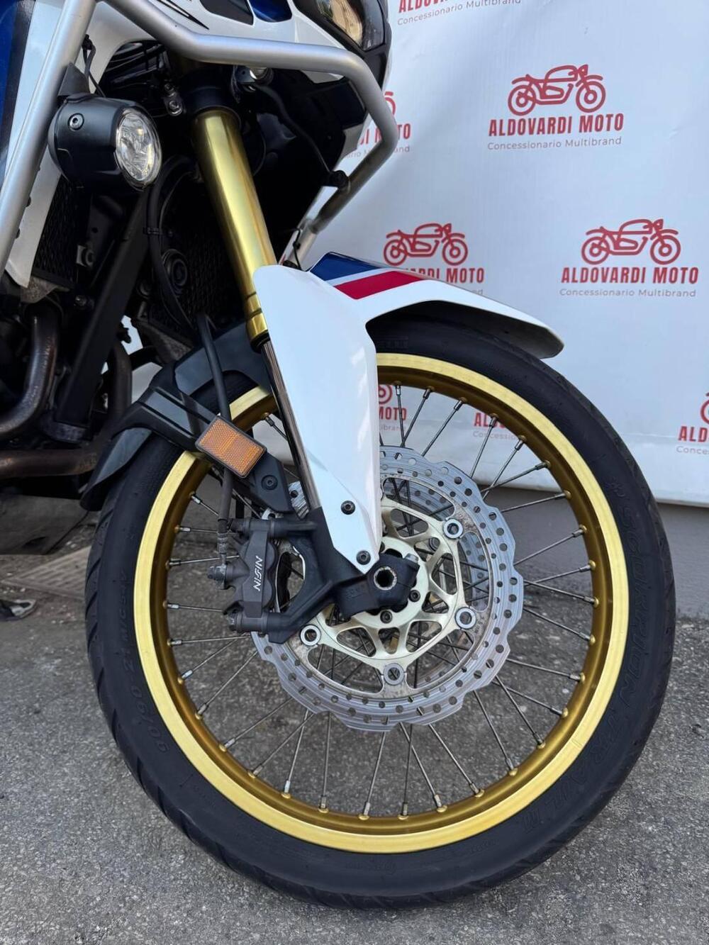 Honda Africa Twin CRF 1000L DCT ABS (2016 - 17) (11)