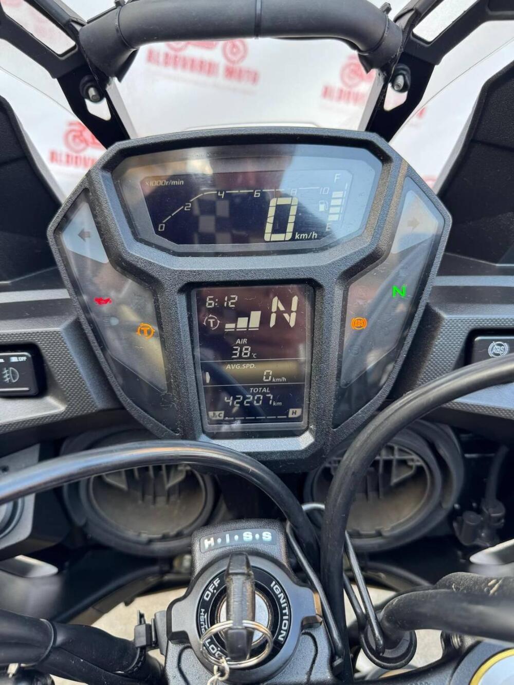 Honda Africa Twin CRF 1000L DCT ABS (2016 - 17) (15)