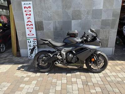 Triumph Daytona 660 (2024 - 25) usata