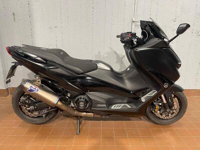 Yamaha T-Max 560 Tech Max (2020) usata
