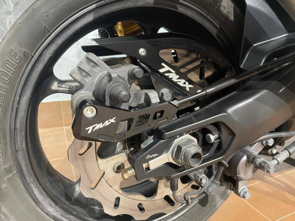 Yamaha T-Max 560 Tech Max (2020) (8)