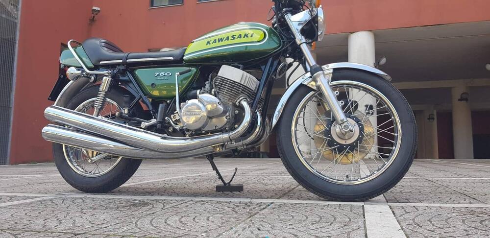 Kawasaki 750 mach IV (12)