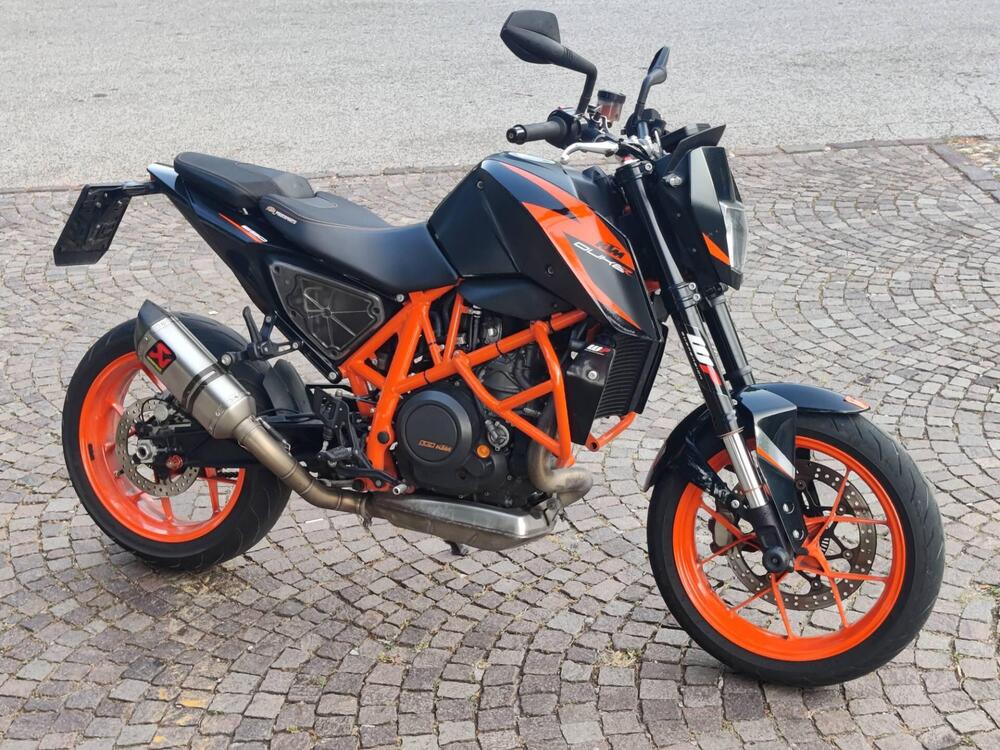 KTM 690 Duke R (2016 -17) (4)