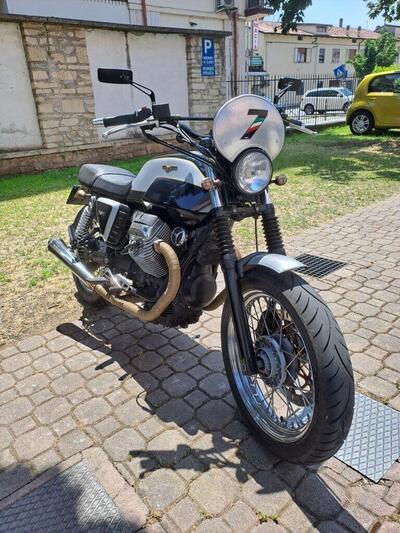 Moto Guzzi V7 Classic (2008 - 12) usata