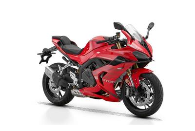 QJ Motor SRK 800 RR (2025) nuova