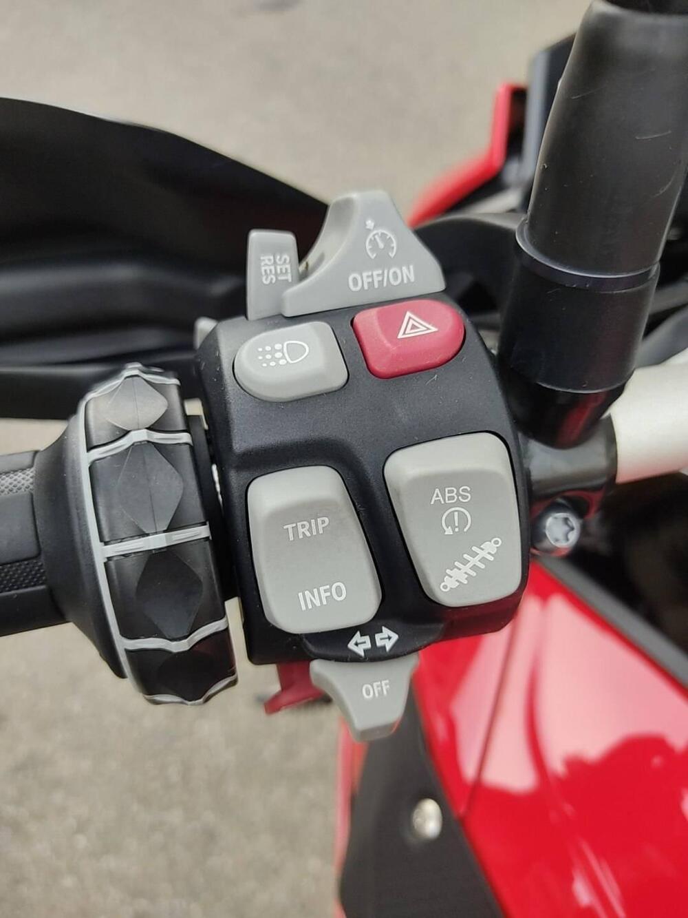 Bmw S 1000 XR (2017 - 19) (9)