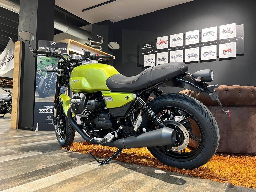 Moto Guzzi V7 Sport (2025 - 26) (5)