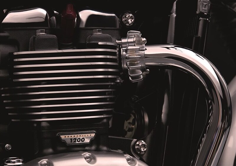 Triumph Bonneville T120 Bonneville T120 Black (2017 - 20) (22)