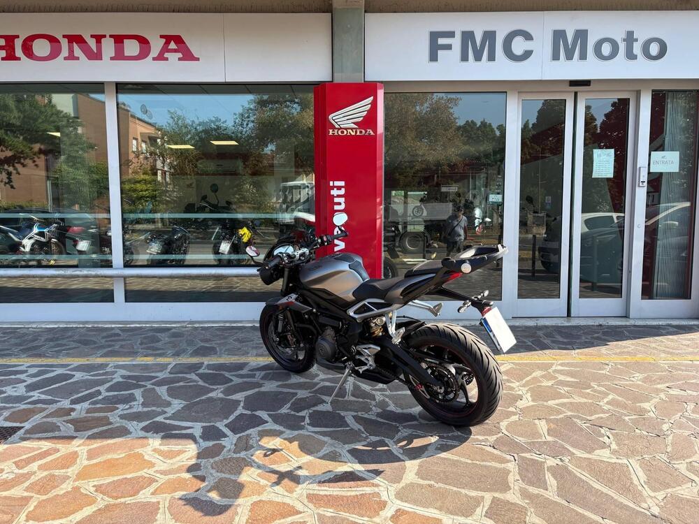 Triumph Street Triple RS (2017 - 19) (6)