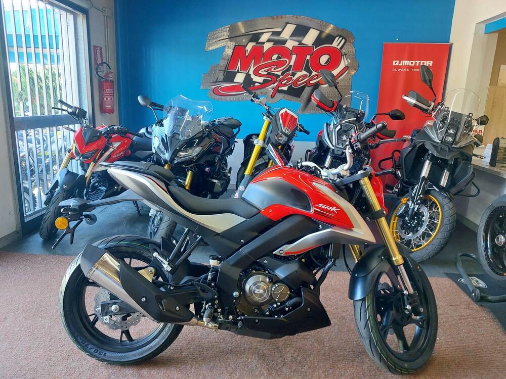 QJ Motor SRK 125 S (2025 - 26) (2)