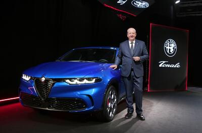 Stellantis: Imparato minaccia chiusura di fabbriche se non cambiamo l'auto e su Maserati...