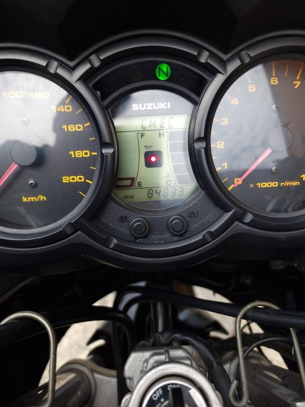 Suzuki V-Strom 650DL (2006 - 07) (12)