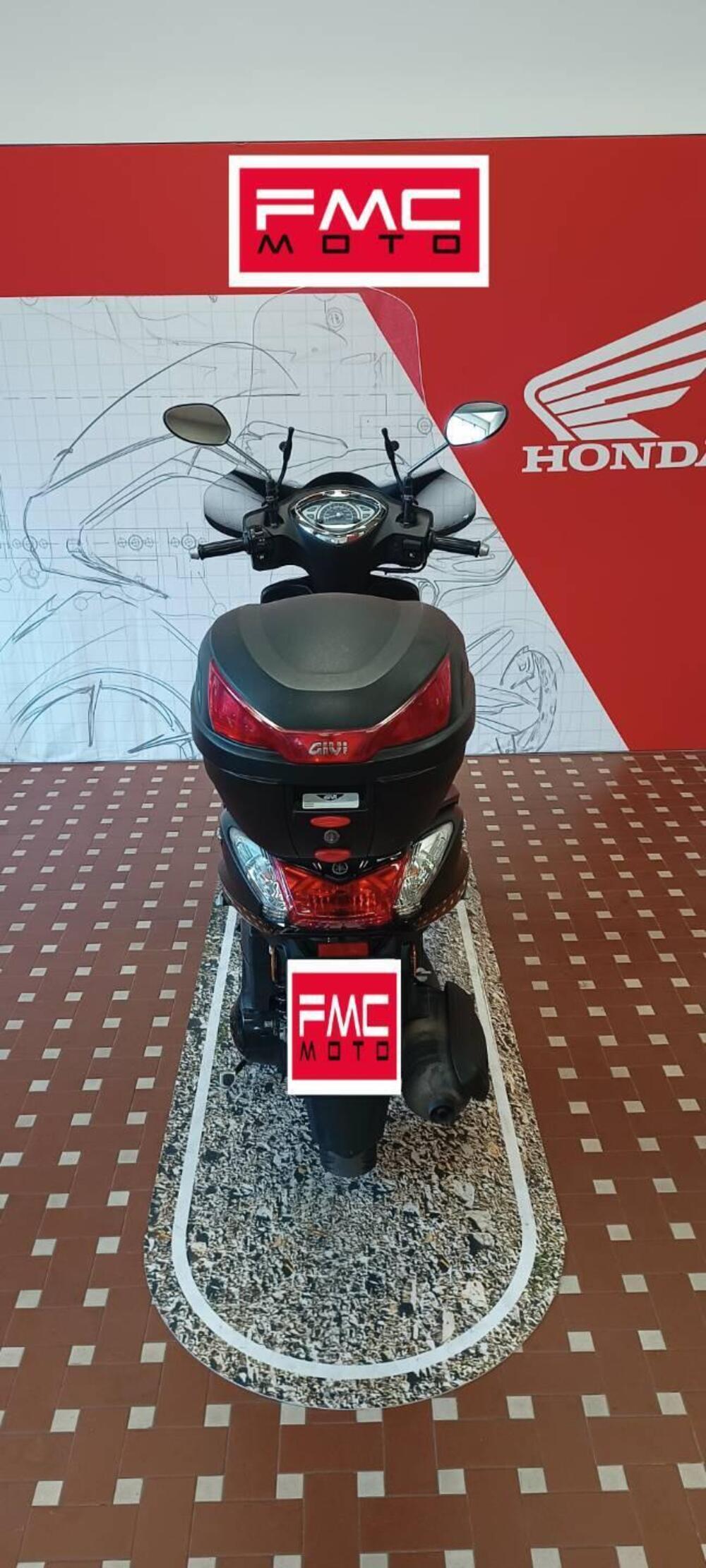 Yamaha D'Elight 125 (2017 - 20) (5)