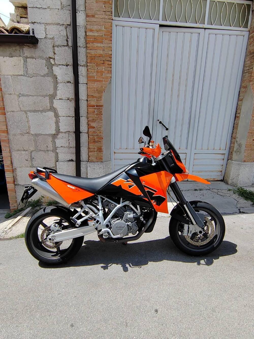 KTM 950 Supermoto (2005)